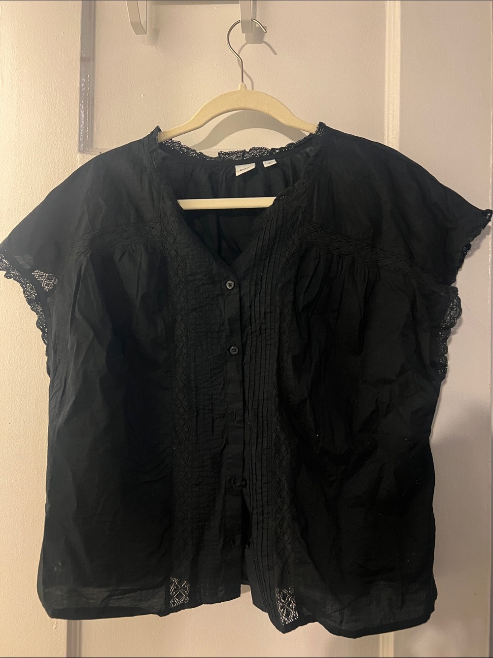 GAP Black Lace-Trim Button Front Blouse